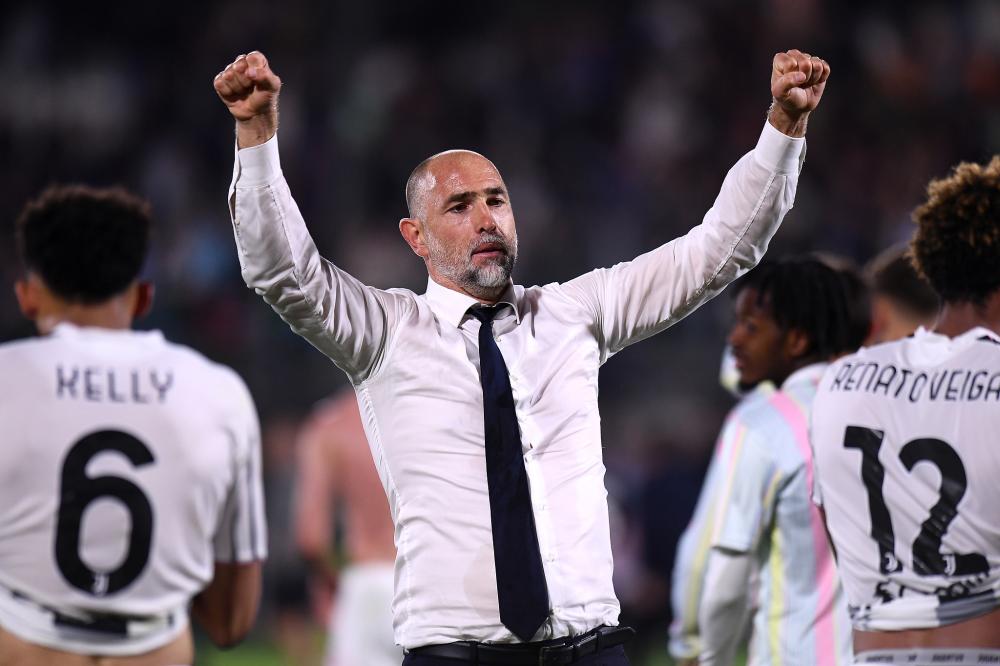 莱奥：我和囧叔经常交流，不仅聊足球，也聊生活中的方方面面